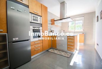 3 bedroom luxury Villa for rent in Chiva, Spain