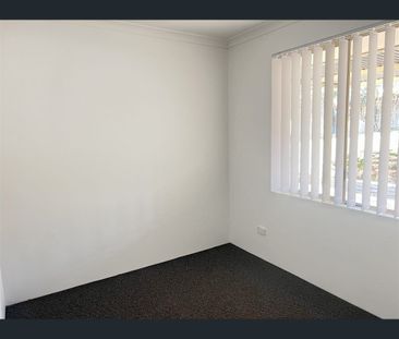 8 Olympus Rise, Greenfields, WA 6210 - Photo 1