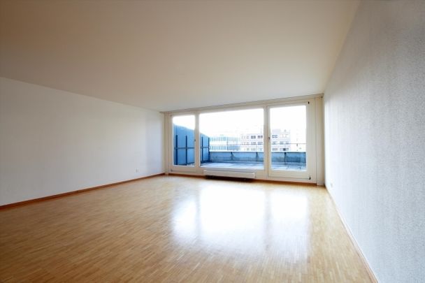 Apartment - Photo 1