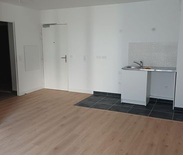 location Appartement T1 DE 30m² À ROSNY SOUS BOIS - Photo 2