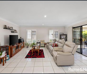 Modern Low-Set Home in Prime Bayside Location - Photo 3