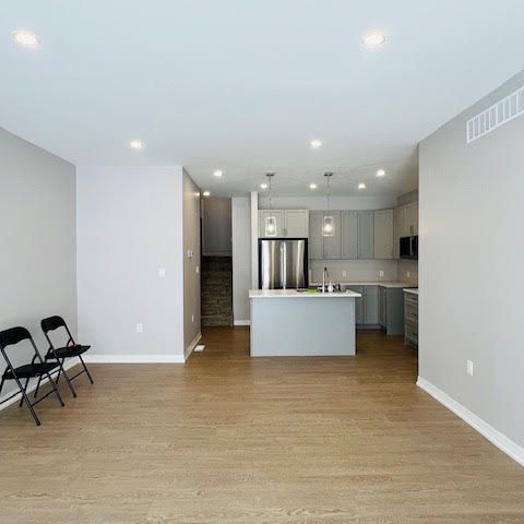 For Lease - 41 Summit Crescent, Belleville, Ontario - Photo 1