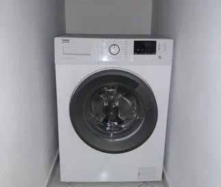 Magheru/ 2 camere/ a.c/complet mobilat si utilat - Photo 2