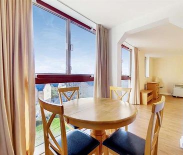Asher Way, E1W - Photo 3