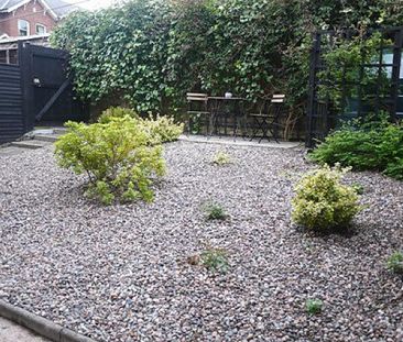 8a Windsor Close, Windsor Park, Belfast BT9 6FG - Photo 2
