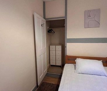 St. Thomas Hill Room 4 - Photo 6