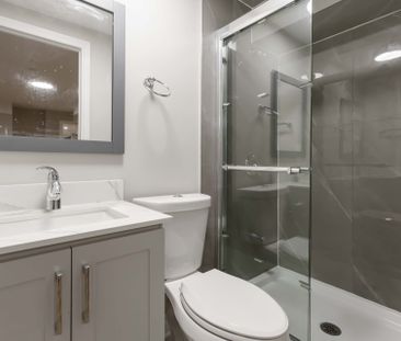 For Lease - 14 Fallingbrook Street, Whitby, Ontario - Photo 3