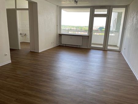 Schöne Aussicht: großzügige helle 3-Zimmerwohnung - Foto 5