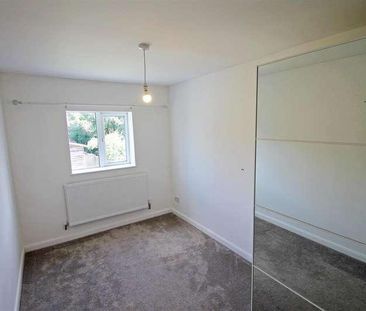 Barkers Lane, Bedford, MK41 - Photo 6