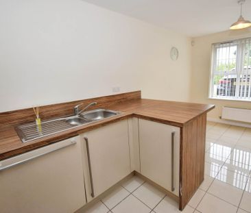 Violet Croft, Bebington - Photo 2
