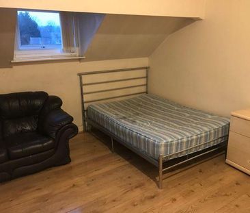 Mixed use to rent - Photo 3