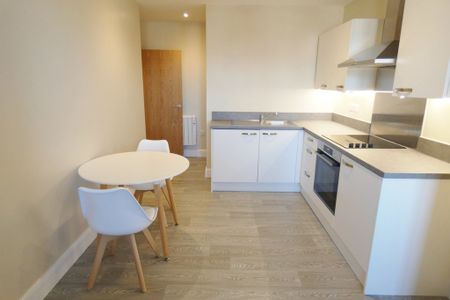 Garstang Road, - Photo 3