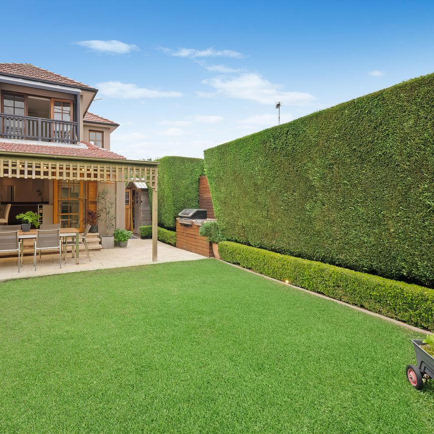 194 High St, North Willoughby NSW 2068 - House For Rent | Domain - Photo 1