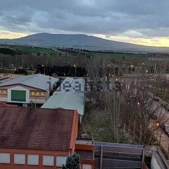 Alquiler de piso en Calle Río Ega, 27 - Photo 4