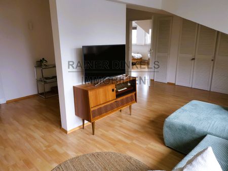 Stilvolle Dachgeschosswohnung mit Loftcharakter in Altbauvilla - Photo 4