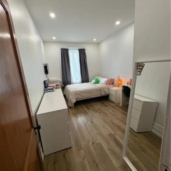 5-1/2 à louer Montréal-Est - Photo 1