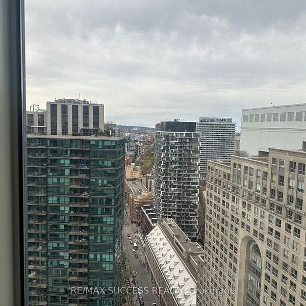 For Lease - 8 The Esplanade Street Unit# 3109, Toronto, Ontario - Photo 1