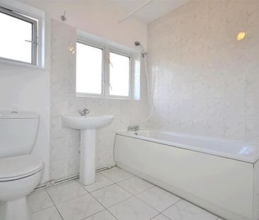 3 bedroom house to rent - Photo 3