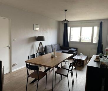 Location Appartement 3 pièces 73m² ST PRIEST 69800 - Photo 1
