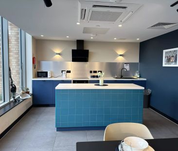 Premium Ensuite - Photo 6