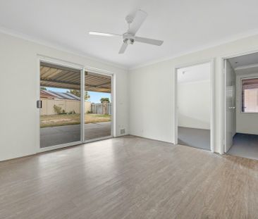 Spacious Family Living in a Quiet Coastal Pocket - Photo 3