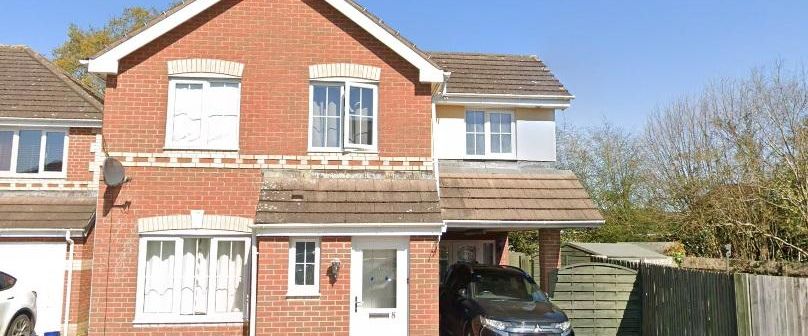 4 bedroom detached house to rent - Photo 1
