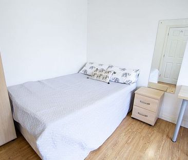 24 Low Mill Close - Photo 1