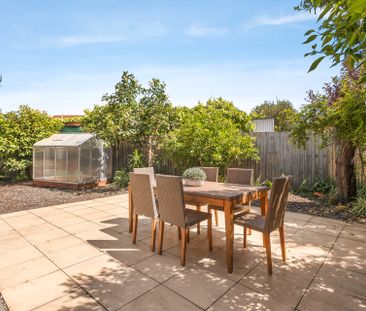 Spacious 4 Bedroom + Study Family Home in Prime Keysborough Location - Photo 6