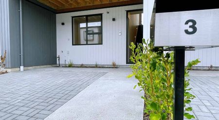 NEWLY BUILT 3 bedroom home in Westgate - Photo 5