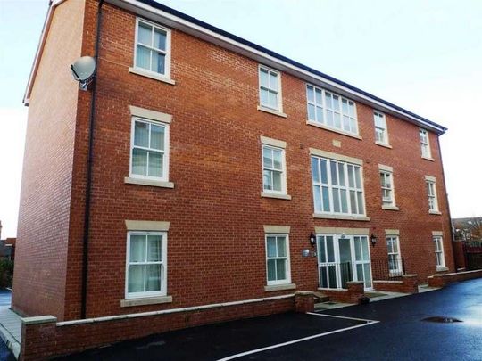 Mabs Cross Court, Standishgate, Wigan, WN1 - Photo 1