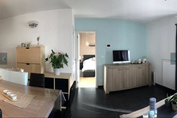 Appartement te huur - Foto 1