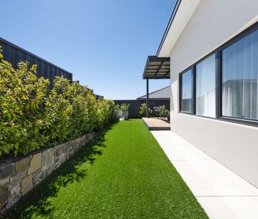 17 Trask Street, Coombs ACT 2611 - House For Rent | Domain - Photo 2