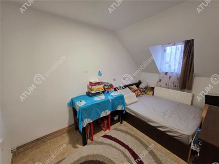 Apartament cu 3 camere decomandate la casa cu curte zona Tre - Photo 5