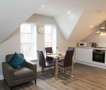 Apt 5, 61 Eglantine Avenue, Belfast, BT9 6EW - Photo 2
