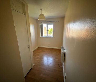 2 bedroom property to rent - Photo 2