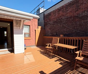 For Lease - 455 B Danforth Avenue Unit# 2nd Flr, Toronto, Ontario - Photo 3