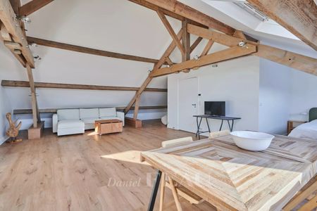 Saint-Cloud - Montretout - Appartement meublé, style loft. - Photo 4