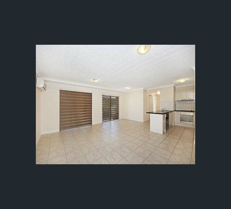97-109 Railway Ave, Railway Estate, Qld 4810 - Photo 2