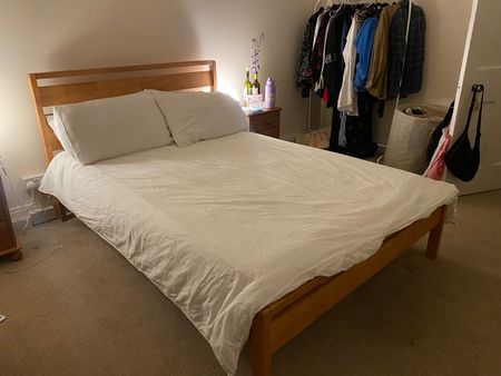 Room in a Shared Flat, Glasgow, G42 - Photo 4
