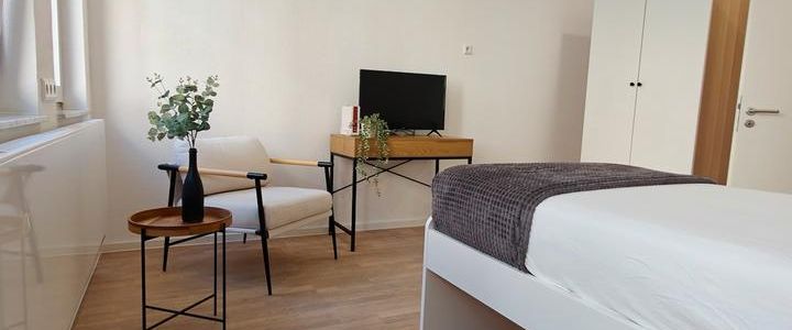 Fully Furnished | All-Inclusive | Ready to Move In - Foto 1