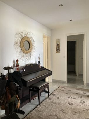 Appartement 4 pièces 120m2 MARSEILLE 8EME 2 900 euros - Photo 1