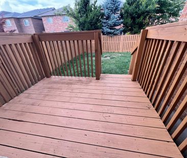 For Lease - 426 Orange Walk Crescent, Mississauga, Ontario - Photo 5