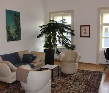 ZENTRALE HELLE WOHNUNG MIT SEEBLICK - Foto 1