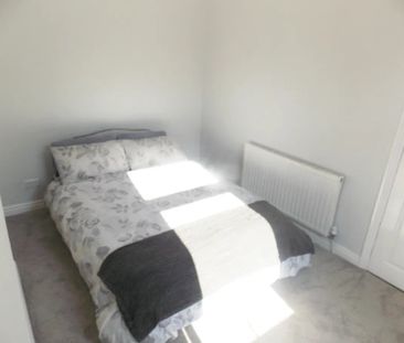 2 Bed End Terrace, Newcombe Street, L6 - Photo 6