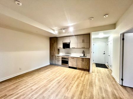 For Lease - 292 Verdale Crossing N/A Unit# 717, Markham, Ontario - Photo 2