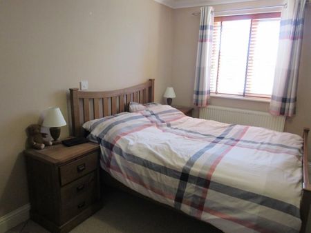 2 bedroom semi-detached house to rent - Photo 3