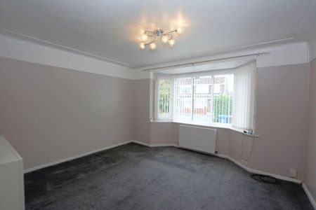 2 bedroom detached bungalow to rent - Photo 3