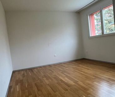 Modern 3.5 room apartment in a good location - Photo 2