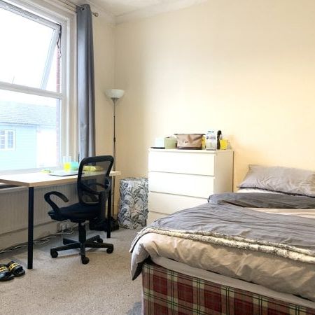 Collingwood road, Southsea *VIDEO TOU... - Photo 1