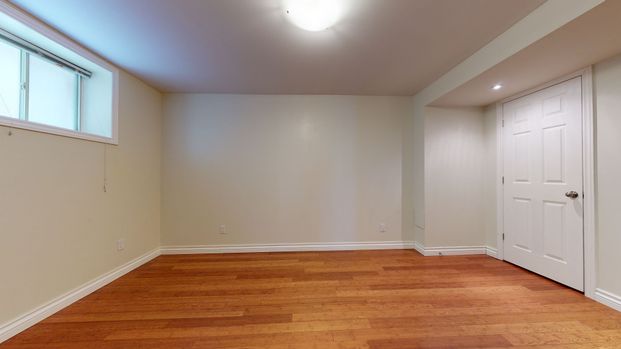 For Lease - 546 Eglinton Avenue Unit# 5, Toronto, Ontario - Photo 1